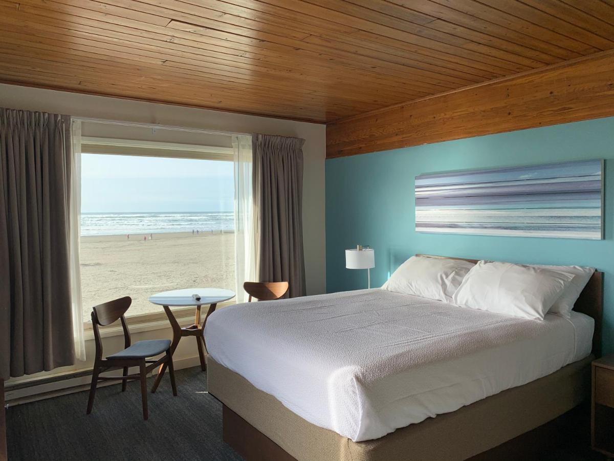 Motel The Ocean Front At Seaside Esterno foto