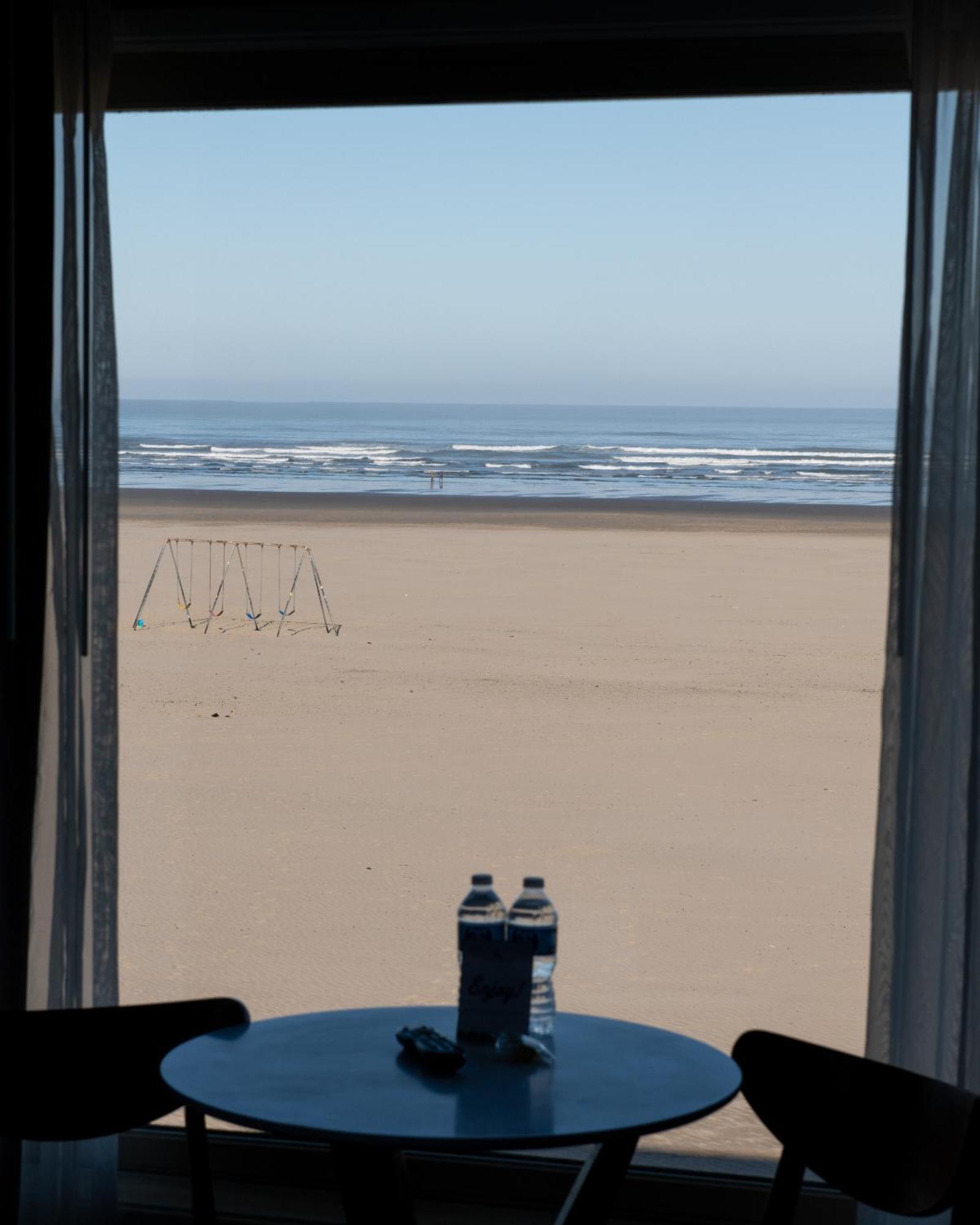 Motel The Ocean Front At Seaside Esterno foto